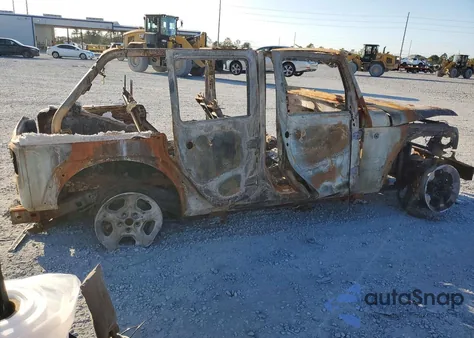 2007 Jeep Wrangler Sahara z USA, uszkodzony, nr VIN 1J4GA59107L121408